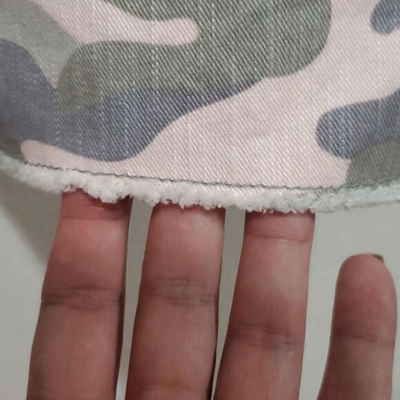 New The Childrens Place Girls Shortall in Pink Tinge Camo Size 14 - Picture 10 of 13